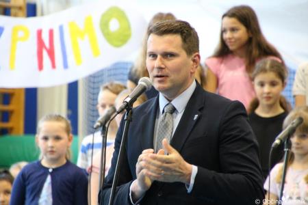 Otroci Osnovne šole Šmartno v Tuhinju z glasbo razpeli jadra (13)